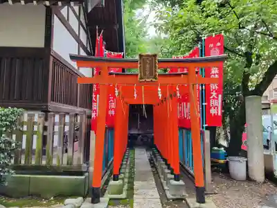 諏訪神社の末社・摂社