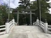 寒川神社の鳥居