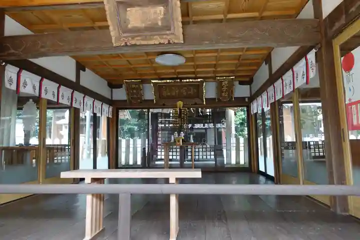 小宮神社の本殿・本堂