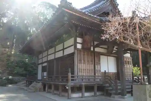 世義寺の本殿・本堂
