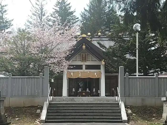 音更神社の本殿