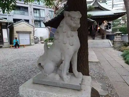 廣尾稲荷神社の狛犬