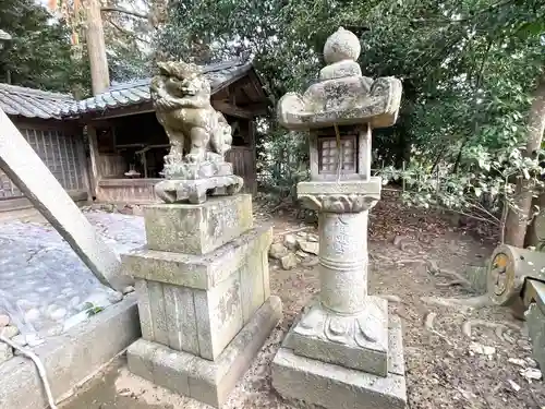 八幡神社の狛犬