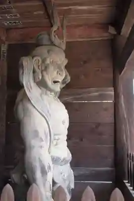 正龍寺の像