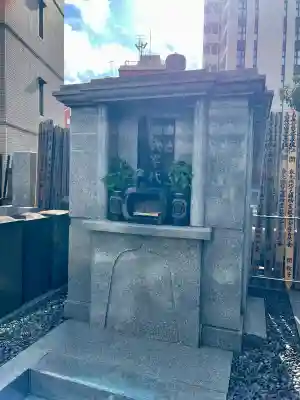 善性寺の{uncategorized: "未分類", other: "その他", undefined: "問題あり", building: "その他建物", grave: "お墓", sacred_gate: "鳥居", guardian: "狛犬", statue: "像", buddha: "仏像", history: "歴史", nature: "自然", garden: "庭園", animal: "動物", pagoda: "塔", temizu: "手水舎", mountain_gate: "山門・神門", sanctuary: "本殿・本堂", subordinate: "末社・摂社", art: "芸術", scenery: "景色", jizo: "地蔵", ema: "絵馬", goshuin: "御朱印", omikuji: "おみくじ", items: "授与品その他", amulet: "お守り", goshuincho: "御朱印帳", eats: "食事", festival: "お祭り", votive_dance: "神楽", shichigosan: "七五三参", wedding: "結婚式", experience: "体験その他", initially: "初詣", around: "周辺", anti_infection: "感染症対策"}