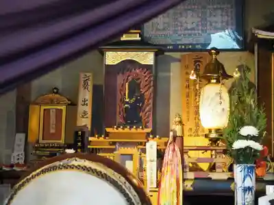 高野寺の本殿・本堂