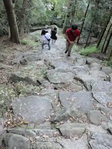 神倉神社（熊野速玉大社摂社）(和歌山県)