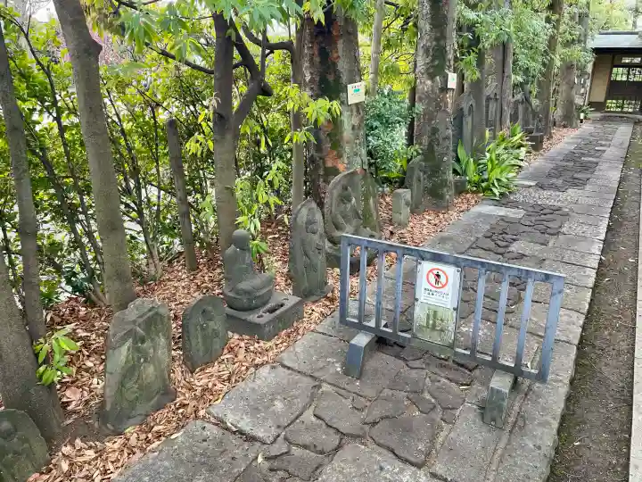 西藏院の{uncategorized: "未分類", other: "その他", undefined: "問題あり", building: "その他建物", grave: "お墓", sacred_gate: "鳥居", guardian: "狛犬", statue: "像", buddha: "仏像", history: "歴史", nature: "自然", garden: "庭園", animal: "動物", pagoda: "塔", temizu: "手水舎", mountain_gate: "山門・神門", sanctuary: "本殿・本堂", subordinate: "末社・摂社", art: "芸術", scenery: "景色", jizo: "地蔵", ema: "絵馬", goshuin: "御朱印", omikuji: "おみくじ", items: "授与品その他", amulet: "お守り", goshuincho: "御朱印帳", eats: "食事", festival: "お祭り", votive_dance: "神楽", shichigosan: "七五三参", wedding: "結婚式", experience: "体験その他", initially: "初詣", around: "周辺", anti_infection: "感染症対策"}