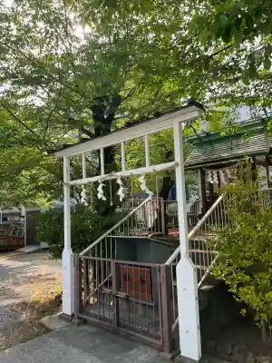神明宮の{uncategorized: "未分類", other: "その他", undefined: "問題あり", building: "その他建物", grave: "お墓", sacred_gate: "鳥居", guardian: "狛犬", statue: "像", buddha: "仏像", history: "歴史", nature: "自然", garden: "庭園", animal: "動物", pagoda: "塔", temizu: "手水舎", mountain_gate: "山門・神門", sanctuary: "本殿・本堂", subordinate: "末社・摂社", art: "芸術", scenery: "景色", jizo: "地蔵", ema: "絵馬", goshuin: "御朱印", omikuji: "おみくじ", items: "授与品その他", amulet: "お守り", goshuincho: "御朱印帳", eats: "食事", festival: "お祭り", votive_dance: "神楽", shichigosan: "七五三参", wedding: "結婚式", experience: "体験その他", initially: "初詣", around: "周辺", anti_infection: "感染症対策"}
