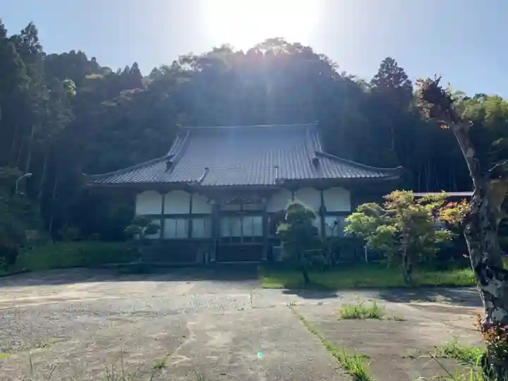 蓮福寺の本殿・本堂