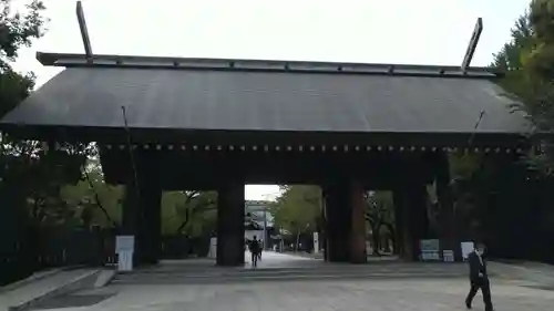 靖國神社の山門