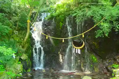 玉簾神社(神奈川県)