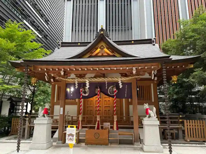 福徳神社(芽吹稲荷)の{uncategorized: "未分類", other: "その他", undefined: "問題あり", building: "その他建物", grave: "お墓", sacred_gate: "鳥居", guardian: "狛犬", statue: "像", buddha: "仏像", history: "歴史", nature: "自然", garden: "庭園", animal: "動物", pagoda: "塔", temizu: "手水舎", mountain_gate: "山門・神門", sanctuary: "本殿・本堂", subordinate: "末社・摂社", art: "芸術", scenery: "景色", jizo: "地蔵", ema: "絵馬", goshuin: "御朱印", omikuji: "おみくじ", items: "授与品その他", amulet: "お守り", goshuincho: "御朱印帳", eats: "食事", festival: "お祭り", votive_dance: "神楽", shichigosan: "七五三参", wedding: "結婚式", experience: "体験その他", initially: "初詣", around: "周辺", anti_infection: "感染症対策"}