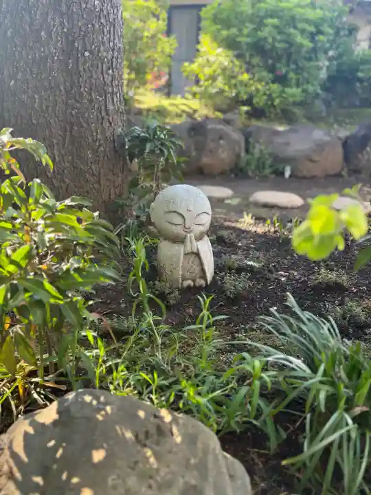 感通寺の{uncategorized: "未分類", other: "その他", undefined: "問題あり", building: "その他建物", grave: "お墓", sacred_gate: "鳥居", guardian: "狛犬", statue: "像", buddha: "仏像", history: "歴史", nature: "自然", garden: "庭園", animal: "動物", pagoda: "塔", temizu: "手水舎", mountain_gate: "山門・神門", sanctuary: "本殿・本堂", subordinate: "末社・摂社", art: "芸術", scenery: "景色", jizo: "地蔵", ema: "絵馬", goshuin: "御朱印", omikuji: "おみくじ", items: "授与品その他", amulet: "お守り", goshuincho: "御朱印帳", eats: "食事", festival: "お祭り", votive_dance: "神楽", shichigosan: "七五三参", wedding: "結婚式", experience: "体験その他", initially: "初詣", around: "周辺", anti_infection: "感染症対策"}