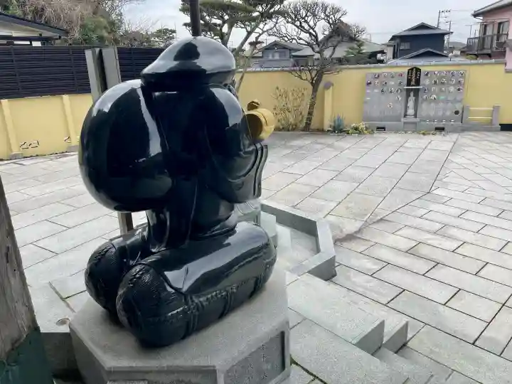 妙典寺の{uncategorized: "未分類", other: "その他", undefined: "問題あり", building: "その他建物", grave: "お墓", sacred_gate: "鳥居", guardian: "狛犬", statue: "像", buddha: "仏像", history: "歴史", nature: "自然", garden: "庭園", animal: "動物", pagoda: "塔", temizu: "手水舎", mountain_gate: "山門・神門", sanctuary: "本殿・本堂", subordinate: "末社・摂社", art: "芸術", scenery: "景色", jizo: "地蔵", ema: "絵馬", goshuin: "御朱印", omikuji: "おみくじ", items: "授与品その他", amulet: "お守り", goshuincho: "御朱印帳", eats: "食事", festival: "お祭り", votive_dance: "神楽", shichigosan: "七五三参", wedding: "結婚式", experience: "体験その他", initially: "初詣", around: "周辺", anti_infection: "感染症対策"}