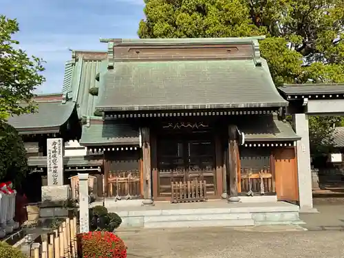 泉龍寺の山門・神門