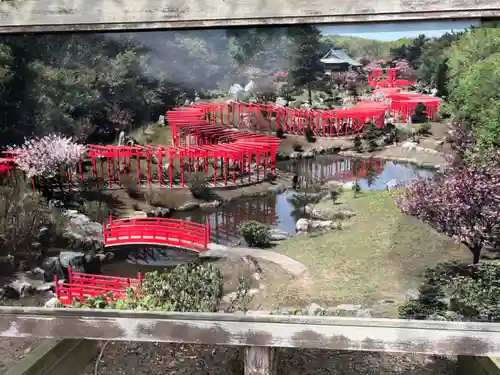 高山稲荷神社の建物その他