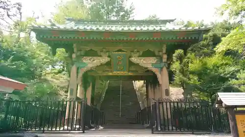 狭山山不動寺の山門