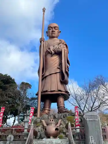 金剛寺の像