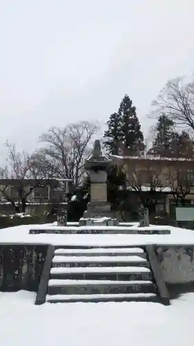 光台寺の{uncategorized: "未分類", other: "その他", undefined: "問題あり", building: "その他建物", grave: "お墓", sacred_gate: "鳥居", guardian: "狛犬", statue: "像", buddha: "仏像", history: "歴史", nature: "自然", garden: "庭園", animal: "動物", pagoda: "塔", temizu: "手水舎", mountain_gate: "山門・神門", sanctuary: "本殿・本堂", subordinate: "末社・摂社", art: "芸術", scenery: "景色", jizo: "地蔵", ema: "絵馬", goshuin: "御朱印", omikuji: "おみくじ", items: "授与品その他", amulet: "お守り", goshuincho: "御朱印帳", eats: "食事", festival: "お祭り", votive_dance: "神楽", shichigosan: "七五三参", wedding: "結婚式", experience: "体験その他", initially: "初詣", around: "周辺", anti_infection: "感染症対策"}