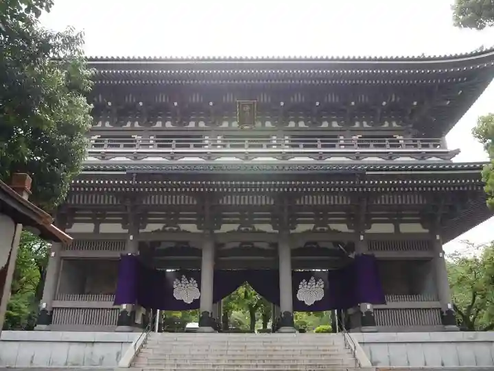総持寺の山門・神門