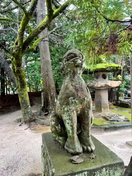 八重垣神社の{uncategorized: "未分類", other: "その他", undefined: "問題あり", building: "その他建物", grave: "お墓", sacred_gate: "鳥居", guardian: "狛犬", statue: "像", buddha: "仏像", history: "歴史", nature: "自然", garden: "庭園", animal: "動物", pagoda: "塔", temizu: "手水舎", mountain_gate: "山門・神門", sanctuary: "本殿・本堂", subordinate: "末社・摂社", art: "芸術", scenery: "景色", jizo: "地蔵", ema: "絵馬", goshuin: "御朱印", omikuji: "おみくじ", items: "授与品その他", amulet: "お守り", goshuincho: "御朱印帳", eats: "食事", festival: "お祭り", votive_dance: "神楽", shichigosan: "七五三参", wedding: "結婚式", experience: "体験その他", initially: "初詣", around: "周辺", anti_infection: "感染症対策"}