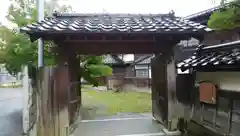 常福寺の山門