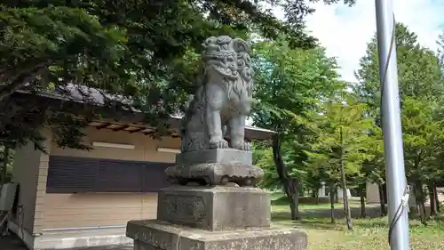 上士幌神社の狛犬