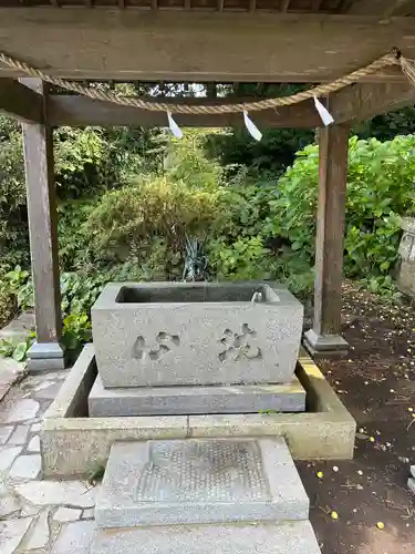 豊間諏訪神社の手水舎
