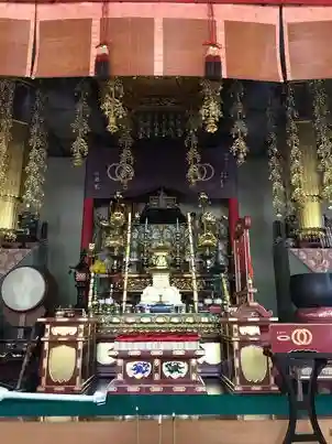 真勝寺の本殿