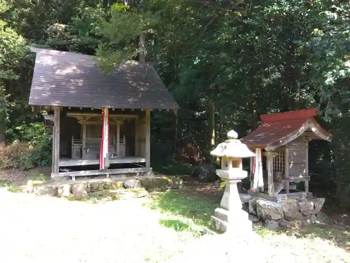 石桉比古比賣神社の末社・摂社