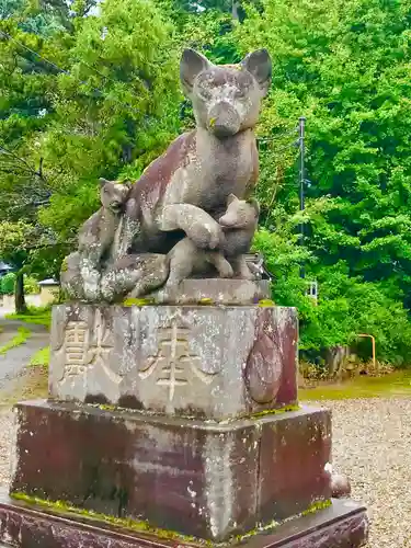 女化神社の狛犬