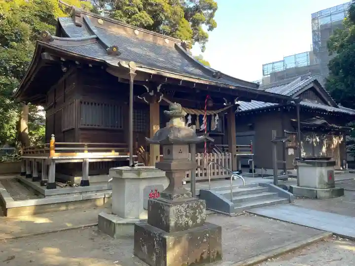 白髭神社の{uncategorized: "未分類", other: "その他", undefined: "問題あり", building: "その他建物", grave: "お墓", sacred_gate: "鳥居", guardian: "狛犬", statue: "像", buddha: "仏像", history: "歴史", nature: "自然", garden: "庭園", animal: "動物", pagoda: "塔", temizu: "手水舎", mountain_gate: "山門・神門", sanctuary: "本殿・本堂", subordinate: "末社・摂社", art: "芸術", scenery: "景色", jizo: "地蔵", ema: "絵馬", goshuin: "御朱印", omikuji: "おみくじ", items: "授与品その他", amulet: "お守り", goshuincho: "御朱印帳", eats: "食事", festival: "お祭り", votive_dance: "神楽", shichigosan: "七五三参", wedding: "結婚式", experience: "体験その他", initially: "初詣", around: "周辺", anti_infection: "感染症対策"}