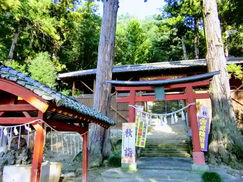 小幡八幡宮の鳥居