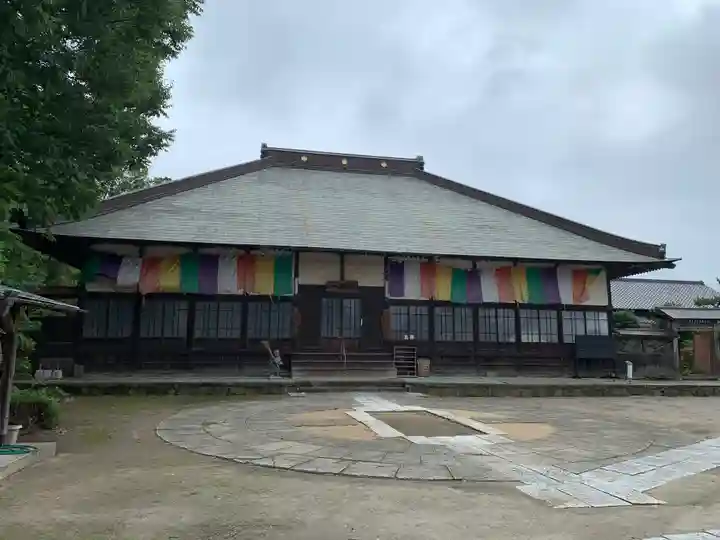常楽寺の本殿・本堂