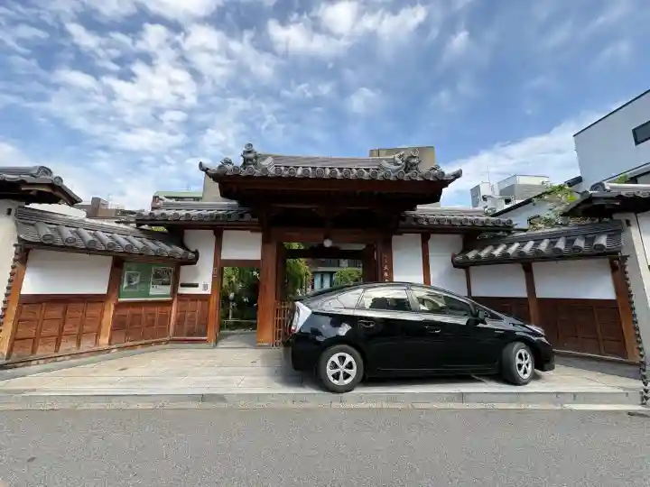 天性寺の{uncategorized: "未分類", other: "その他", undefined: "問題あり", building: "その他建物", grave: "お墓", sacred_gate: "鳥居", guardian: "狛犬", statue: "像", buddha: "仏像", history: "歴史", nature: "自然", garden: "庭園", animal: "動物", pagoda: "塔", temizu: "手水舎", mountain_gate: "山門・神門", sanctuary: "本殿・本堂", subordinate: "末社・摂社", art: "芸術", scenery: "景色", jizo: "地蔵", ema: "絵馬", goshuin: "御朱印", omikuji: "おみくじ", items: "授与品その他", amulet: "お守り", goshuincho: "御朱印帳", eats: "食事", festival: "お祭り", votive_dance: "神楽", shichigosan: "七五三参", wedding: "結婚式", experience: "体験その他", initially: "初詣", around: "周辺", anti_infection: "感染症対策"}
