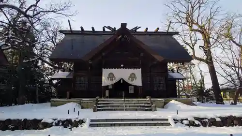 東川神社の本殿