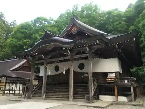 戸隠神社中社の本殿