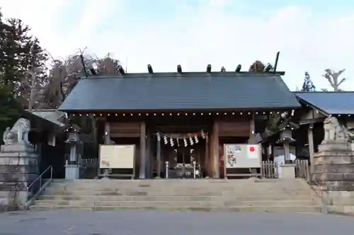 開成山大神宮の山門