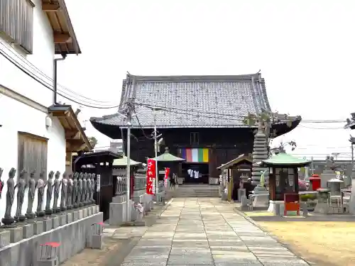 道隆寺の本殿・本堂
