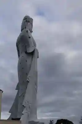 東京湾観音教会の{uncategorized: "未分類", other: "その他", undefined: "問題あり", building: "その他建物", grave: "お墓", sacred_gate: "鳥居", guardian: "狛犬", statue: "像", buddha: "仏像", history: "歴史", nature: "自然", garden: "庭園", animal: "動物", pagoda: "塔", temizu: "手水舎", mountain_gate: "山門・神門", sanctuary: "本殿・本堂", subordinate: "末社・摂社", art: "芸術", scenery: "景色", jizo: "地蔵", ema: "絵馬", goshuin: "御朱印", omikuji: "おみくじ", items: "授与品その他", amulet: "お守り", goshuincho: "御朱印帳", eats: "食事", festival: "お祭り", votive_dance: "神楽", shichigosan: "七五三参", wedding: "結婚式", experience: "体験その他", initially: "初詣", around: "周辺", anti_infection: "感染症対策"}