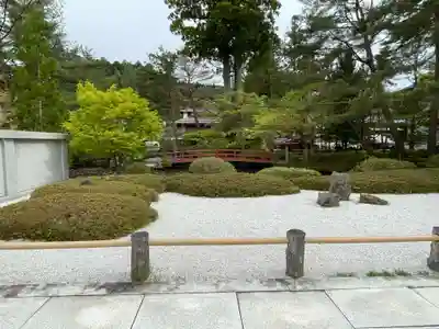 高野山大師教会の庭園