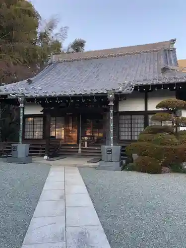 持明院の本殿・本堂