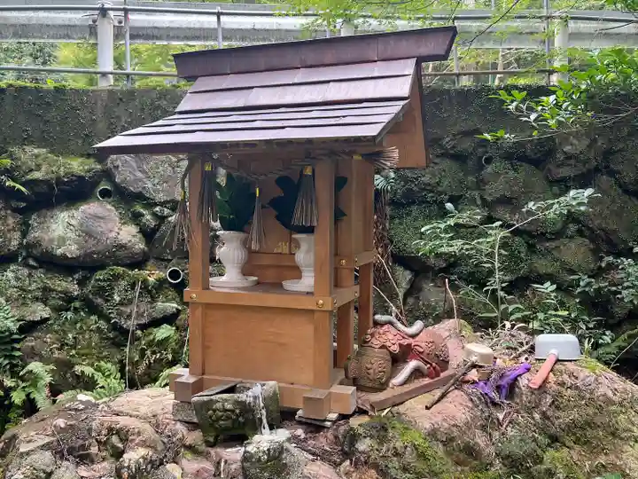 伊吹の瀧不動明王(岐阜県)