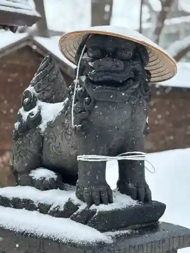 札幌諏訪神社の狛犬
