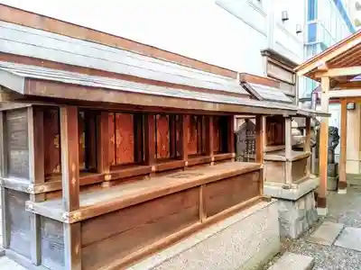 白山神社の末社・摂社