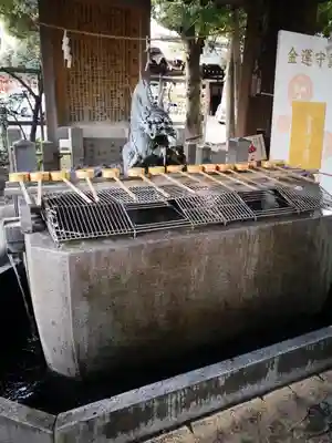 真清田神社の手水舎