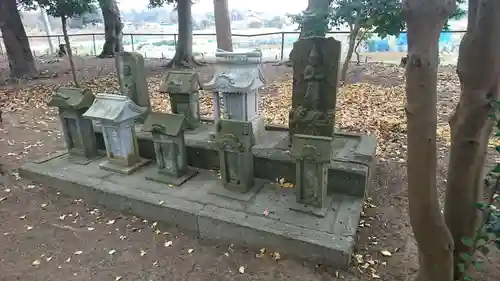 意富比神社の末社・摂社