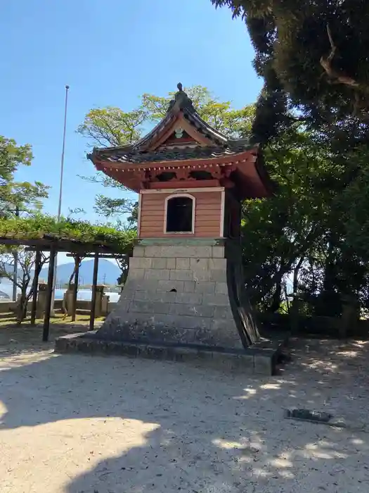 春日神社の建物その他