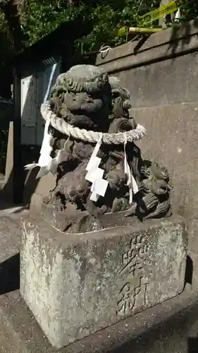 海南神社の狛犬